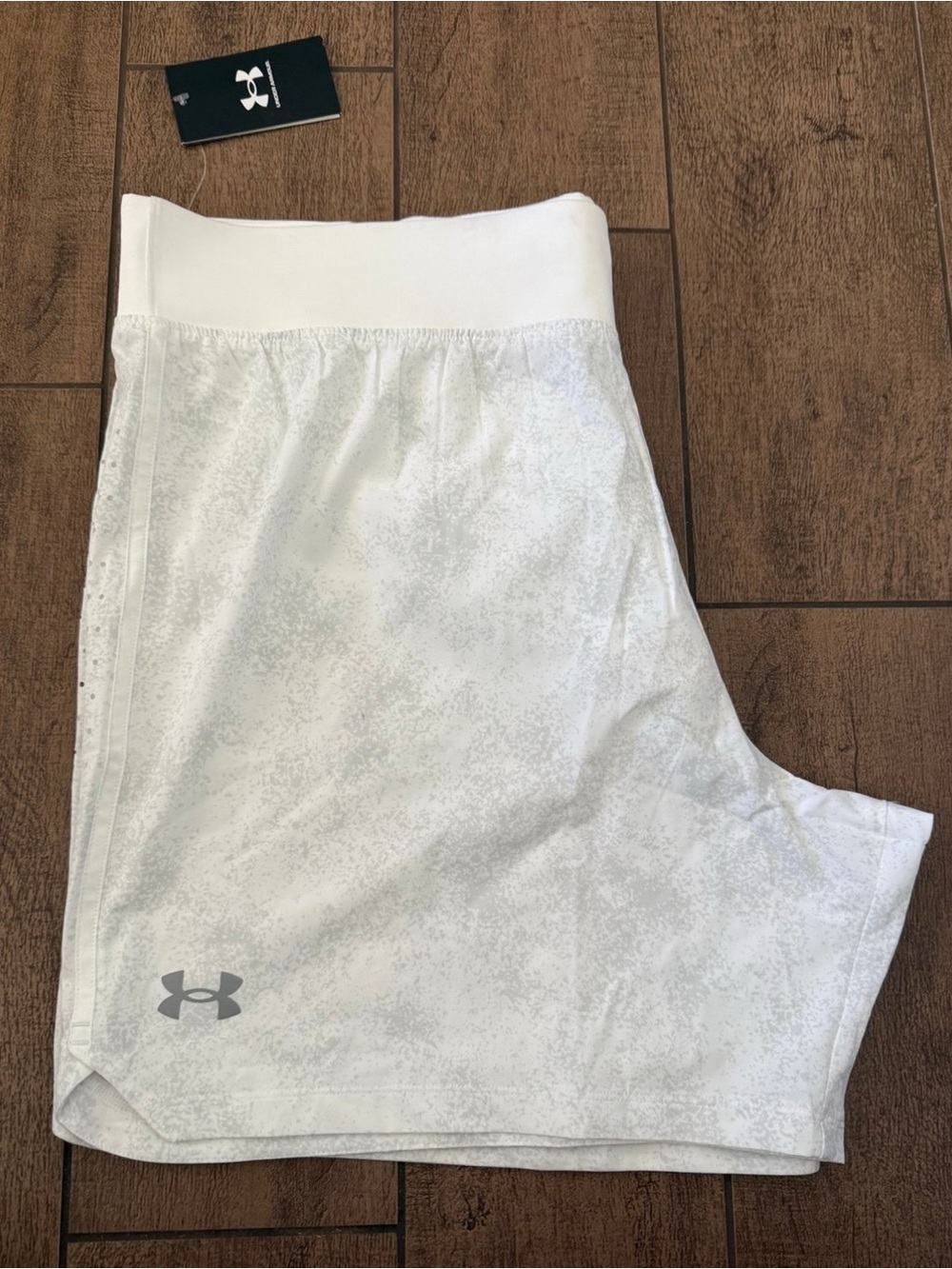 Under Armour SpeedPocket Lined Running 7” Shorts White Print 1379694 Sz 2XL